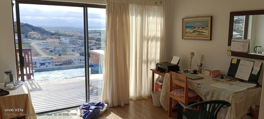 3 Bedroom Property for Sale in Seemeeu Park Western Cape